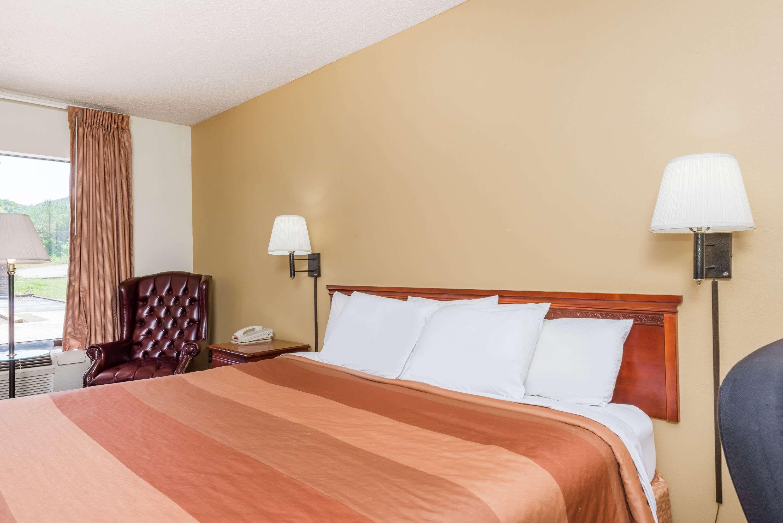 Days Inn By Wyndham Fort Payne Ngoại thất bức ảnh