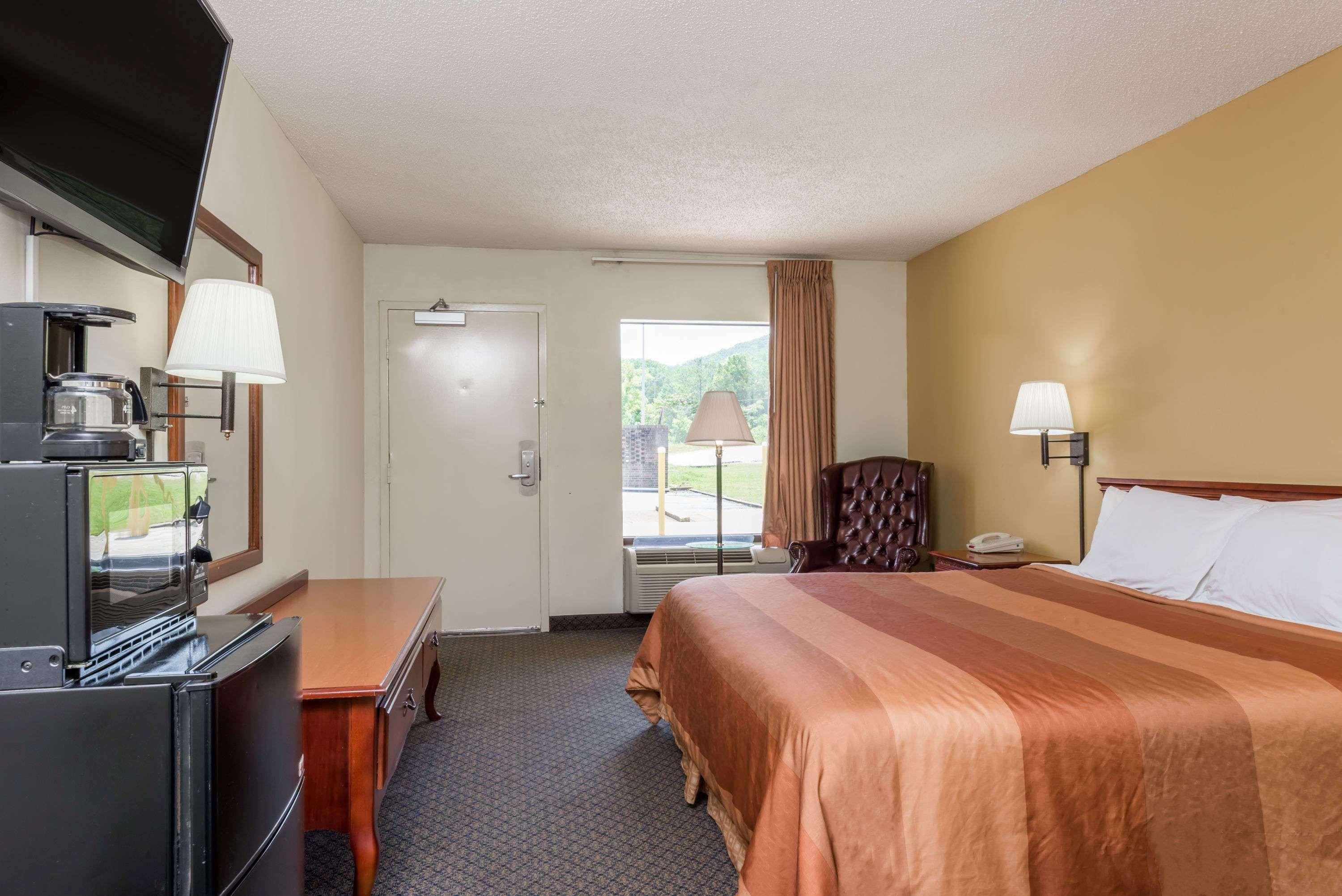 Days Inn By Wyndham Fort Payne Ngoại thất bức ảnh